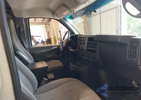 2015 Chevrolet Express 2500 Work Van from USA, damaged, VIN 1GCWGFCF9F1283932